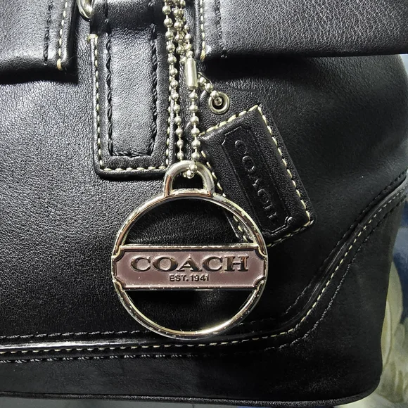 EUC Coach Black Leather Hamilton Handbag/Satchel - Picture 16 of 16